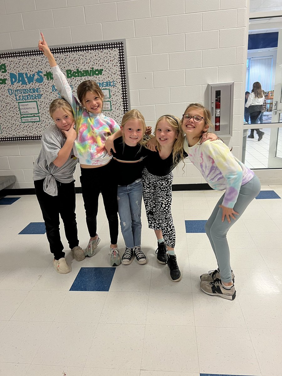LinkhornParkES's tweet photo. The students at #LPES had the best time at the Turkey Trot Dance after school! Nothing beats seeing all these smiling faces & hearing the genuine #joy & #laughter! Our RRT @VBEstill single handedly puts together more than any one person I have ever seen! @vbschools @KScarbs https://t.co/PlJr4mYgzv