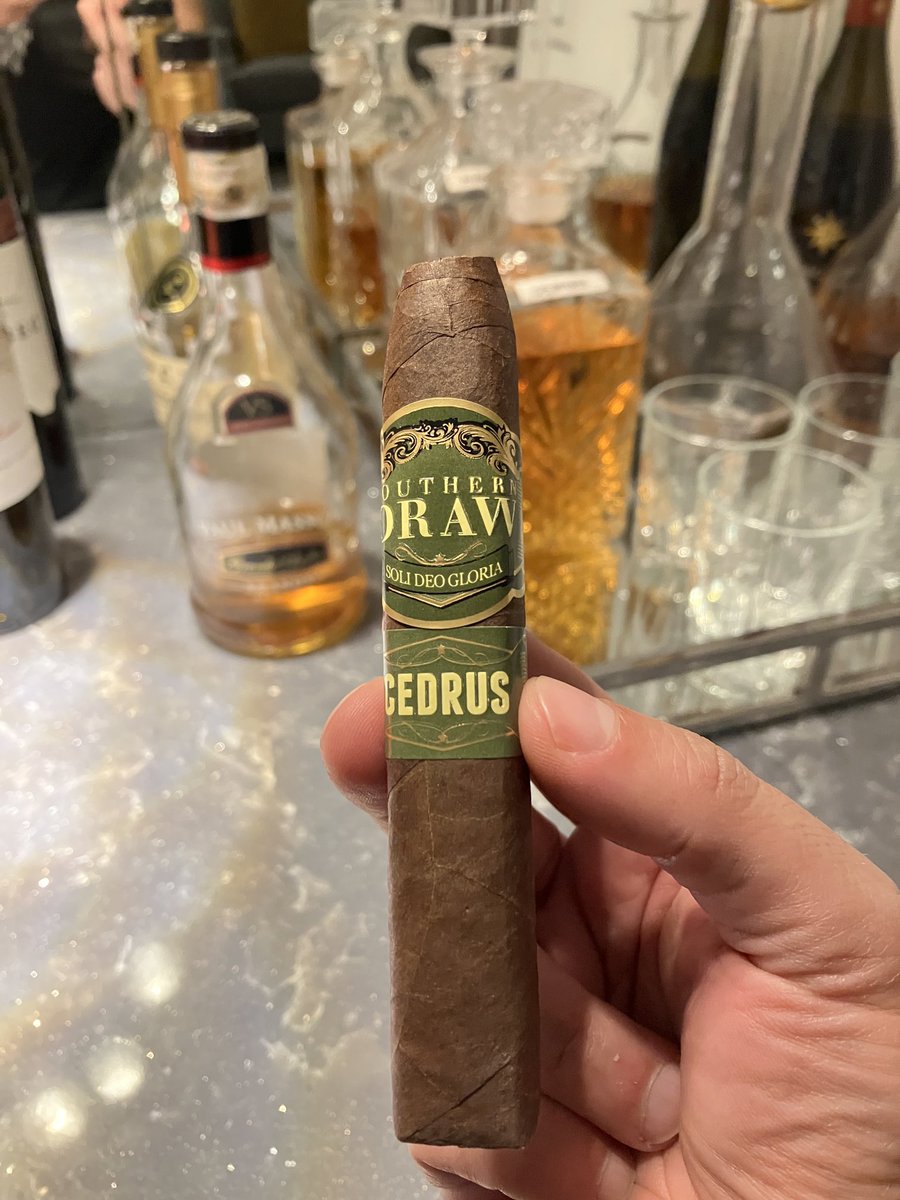 たばこの道具屋 アイヒマン ショー 歴史を映した男たち オフィシャルサイト T Co L7rg25om2v 監督が出ているシーンの八割方でシガレットを吸う 渋い この時代 たばこはいつでもどこでも吸うことができたし だれも文句言わなかった 映画の