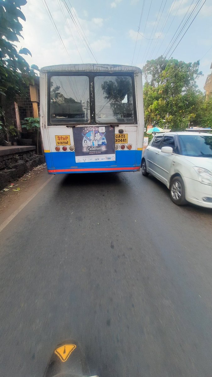 lex33377209's tweet photo. @goacm,@prudentgoa,@goanewshub 
80% plus buses in goa are polluting machine one can literally see black smoke emitted by every bus both public transport n govt. Can the authority fine the state for such negligence n violation ??? https://t.co/aP38oaVn8P