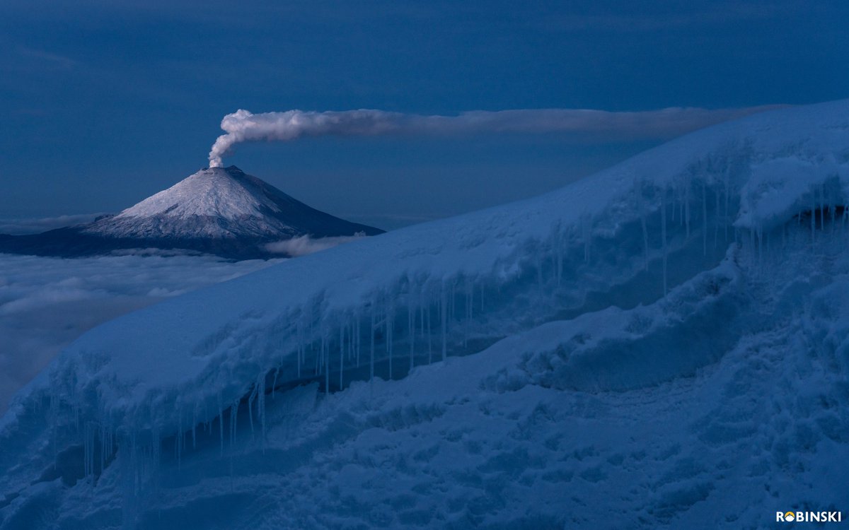 Volcán Cotopaxi entre los glaciares del Antisana. <a href="/SonyAlpha/">Sony | Alpha</a> <a href="/sonylatin/">Sony América Latina</a>