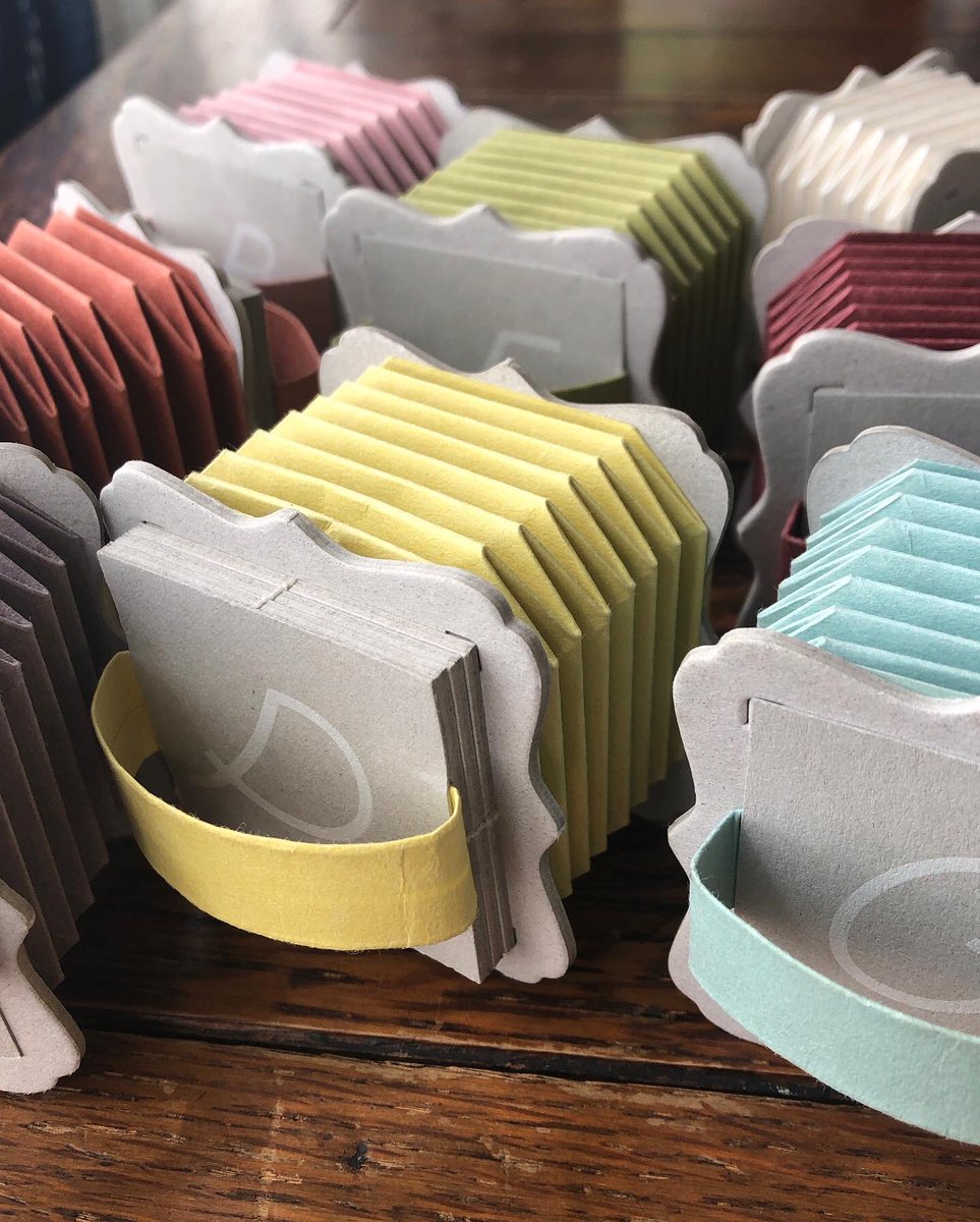 \ワークショップのお知らせ/
@ 神戸阪急
「ペパニカ」紙で小さな楽器をつくろう ◎12月3日（土）午後1時30～、午後3時～（所要時間：約45分） ◎参加費：2,970円 ◎定員：各回5名様 ◎対象：6歳くらいから ※必ず保護者同伴でご参加ください。

阪急ご予約サイト
hankyu-dept.co.jp/kobe/shopnews/…