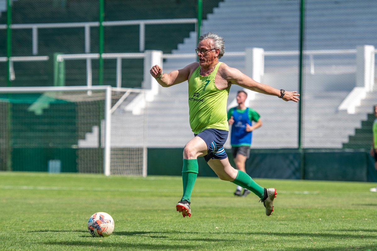 CAB_oficial's tweet photo. Gran jornada en el Lencho para los socios y socias que participaron una vez más de su partido en el lugar más lindo 💚🤍💚 https://t.co/kzpQwyqcW2