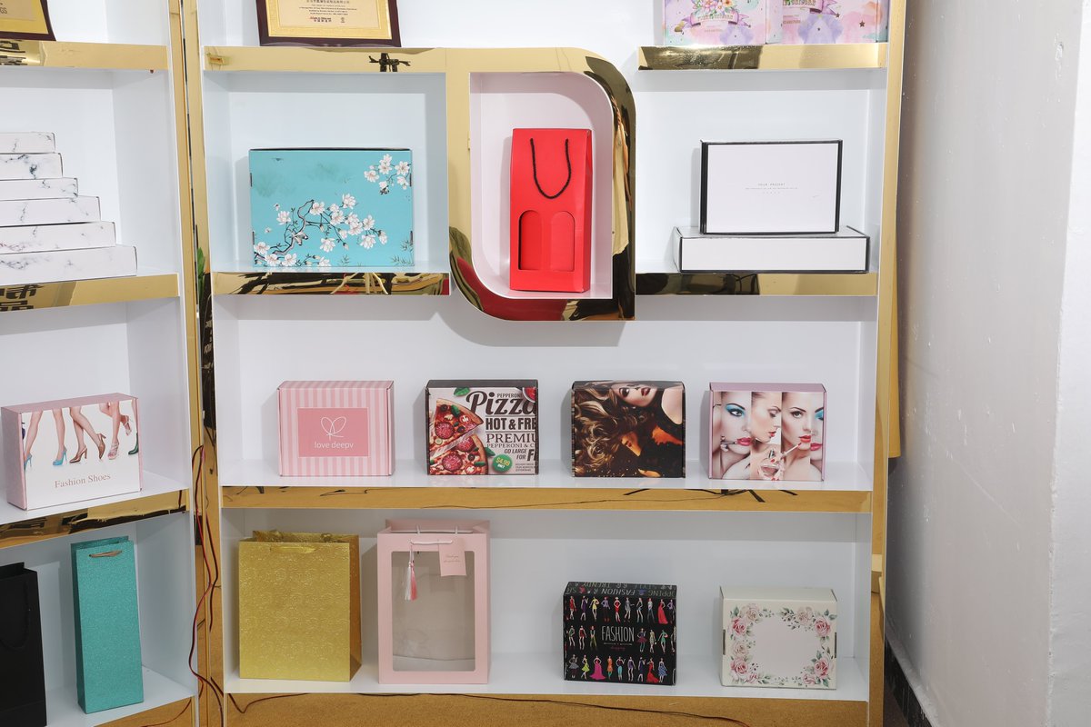 jialanpackage's tweet image. It's a big day!
Exquisite paper box is designed for your sweet wedding.

We support product packaging customization in various industries
Moq: 500+pcs, with FSC, SGS quality and safety certificate

Discover more: good-package.com/?twitter=1

#paperbox #wedding #favourbox