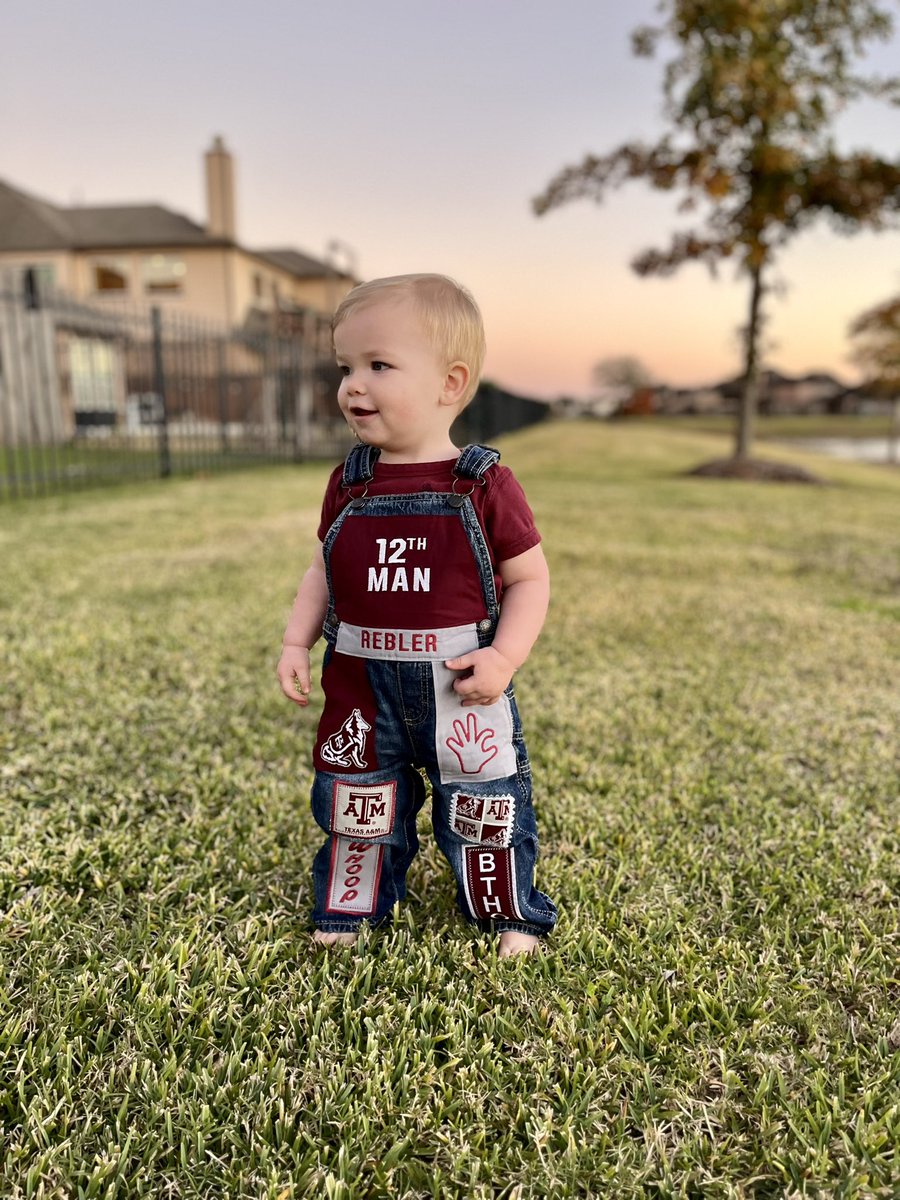 Meagan Rebler (@_meaganrebler) on Twitter photo Gig ‘em from the cutest future Fightin’ Texas Aggie class of 2044! 👍🏼 🏈 <a href="/TAMU/">Texas A&M University</a> <a href="/AggieFootball/">Texas A&M Football</a> Gig ‘em from the cutest future Fightin’ Texas Aggie class of 2044! 👍🏼 🏈 <a href="/TAMU/">Texas A&M University</a> <a href="/AggieFootball/">Texas A&M Football</a>