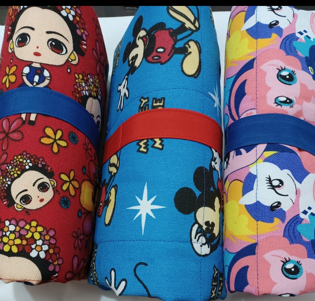 LeoVieyra_'s tweet photo. Hola!

Mi viejita fabrica hermosas mantas de picnic, mantitas acolchadas para bebé, mudadores acolchados, etc.   Todo en lona de alta calidad.

Datos de contacto al DM 📞📞📞

Me ayudas a difundir?

❤️ https://t.co/KMqUBHZXu5