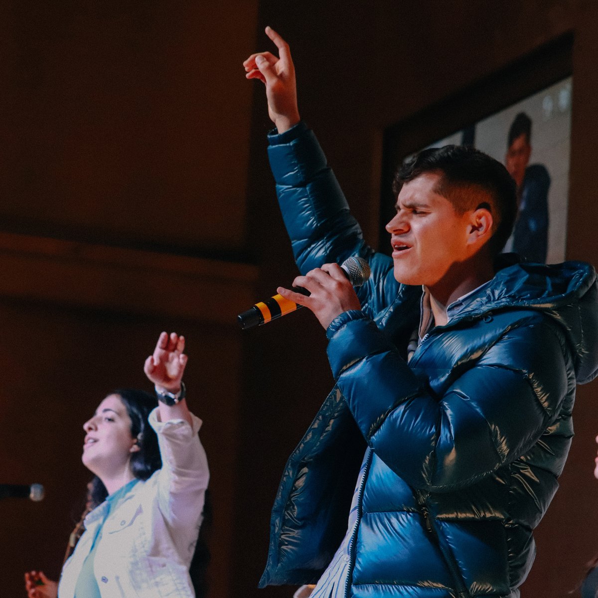 CasaRocaSabanaN's tweet photo. "Dichosos los que trabajan por la paz, porque serán llamados hijos de Dios" -Mateo 5:9

Debemos enfocarnos más en la reconciliación, así no estemos totalmente de acuerdo.   

Conéctate a un gran mensaje
▶️ https://t.co/kR0eNnOQY9

#VolverADios #RegresoAlTemplo #VolverAlaFamilia https://t.co/Df3c35HxAG