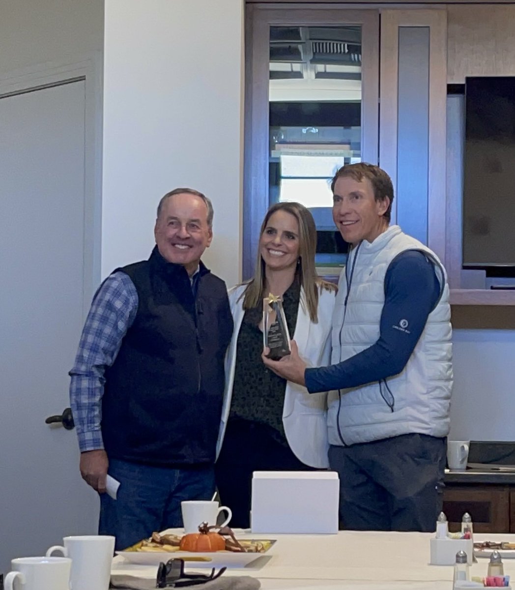 firstteesj's tweet photo. Thanks to Ricky &amp; Suzanne Barnes Foundation for generous donation! Over $500k total last 9 years. Incredible!!  Local heroes by far!! ⁦@RealRickyBarnes⁩ ⁦@TheFirstTee⁩ https://t.co/Kmf83ZgLif