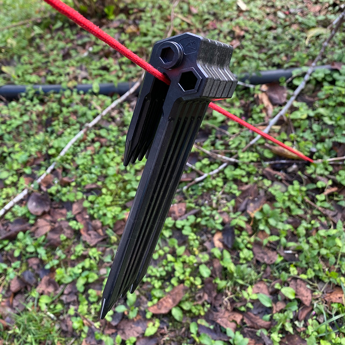 df_moto's tweet photo. MIGRATRAIL(ミグラトレイル)より、キャンプ用超軽量ペグ登場。ペグとしての機能に加え、六角レンチとして使用可能。高精度かつ、高機能の日本製ギアは、旅の利便性と機動性を上げる。
https://t.co/J4Eyw7UrFY
#ペグ #炭素繊維強化プラスチック #cfrtp https://t.co/mi6aLvn80P