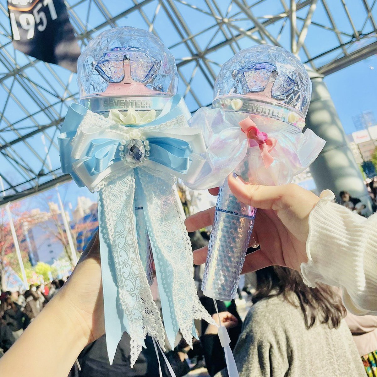 pima_n3's tweet photo. 東京ドーム両日行ってきました〜❣️初めてのライブ参戦だったので、とても新鮮で綺麗で楽しかったです✨️✨
セブチにも相互さんにも会えて本当に嬉しかったです😌❤️‍🔥
ソンムル交換してくださった方もありがとうございます🫶大切にします！ https://t.co/ptWjkGUo9l