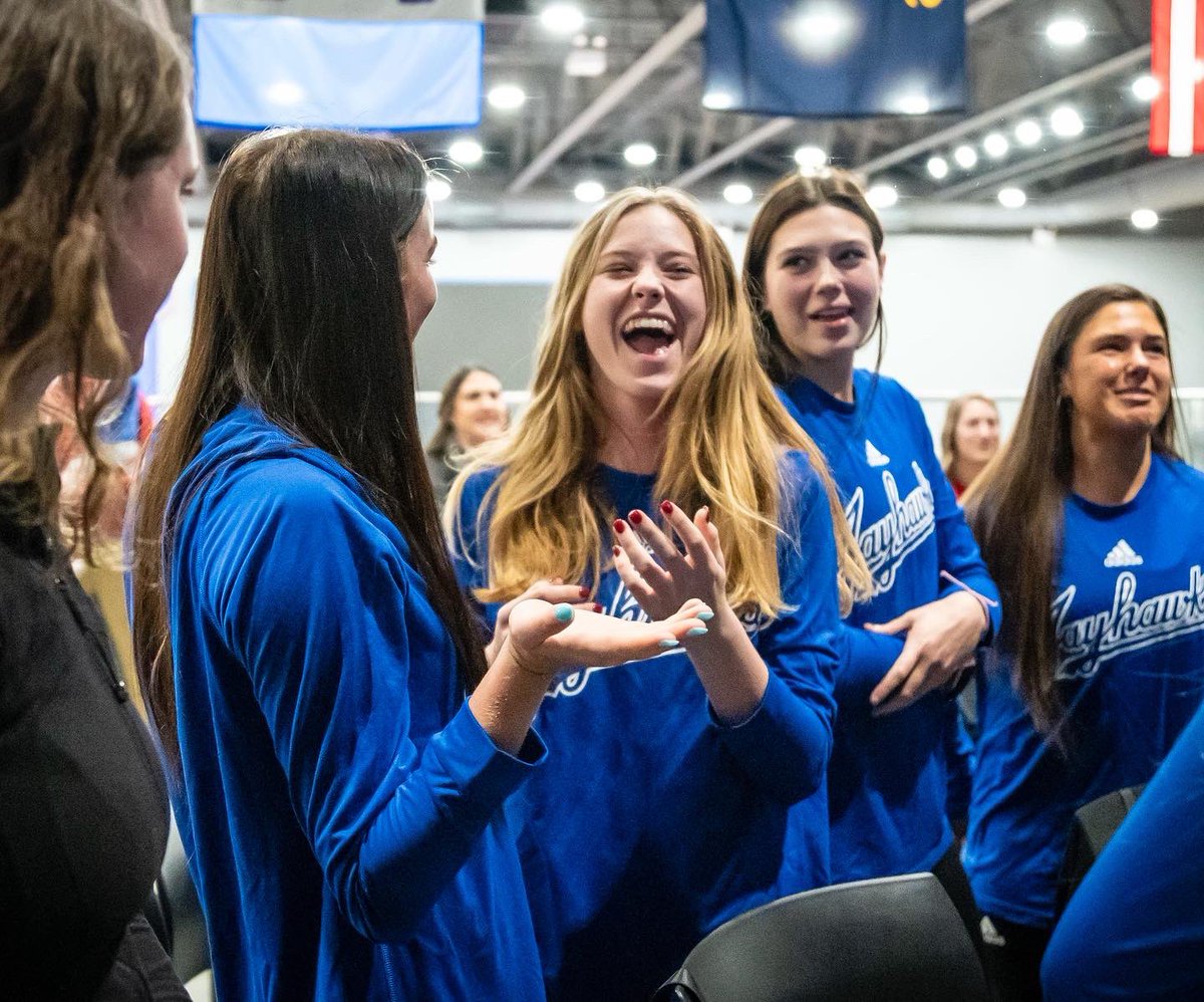 Kansas Volleyball tweet media