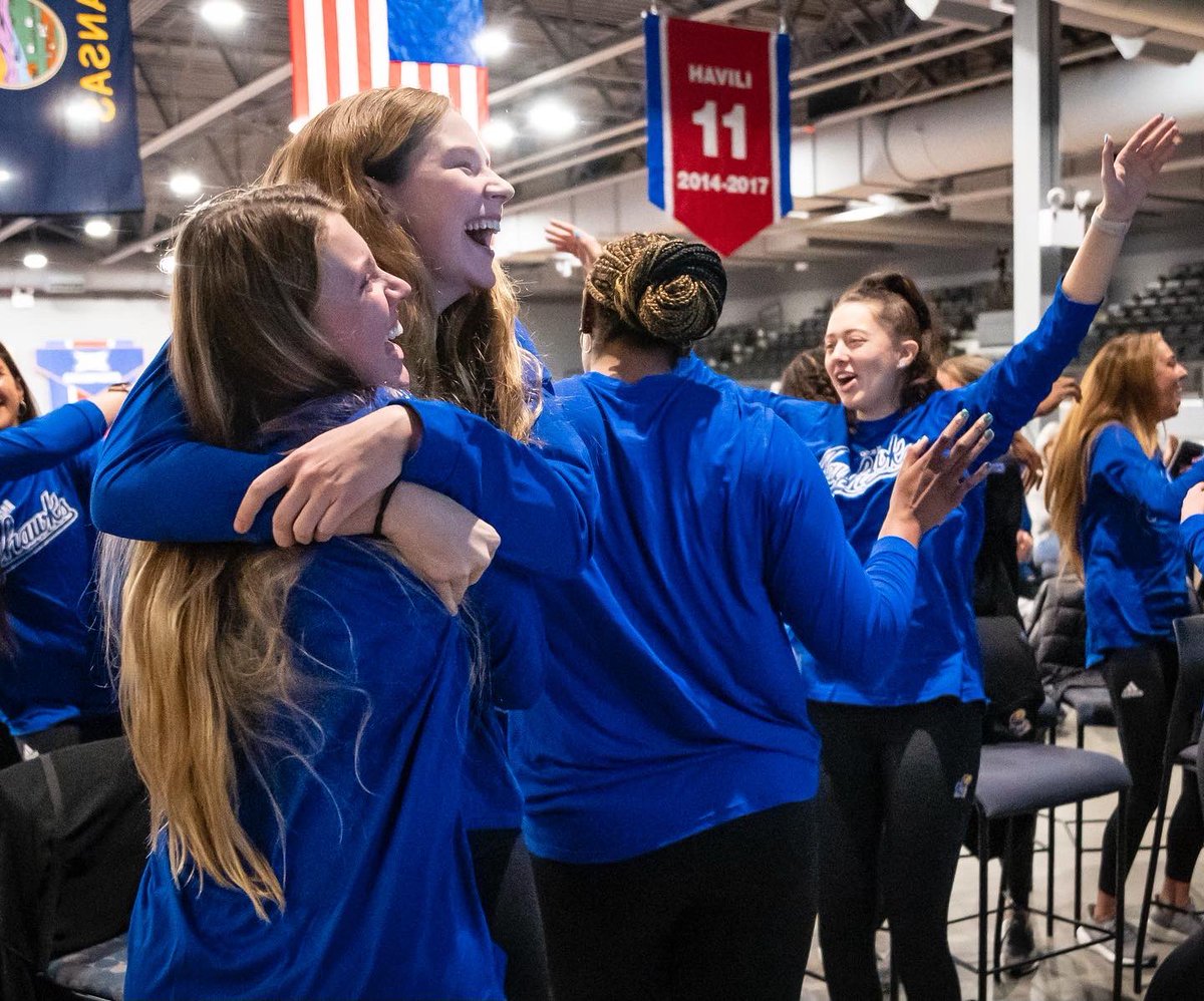 Kansas Volleyball tweet media