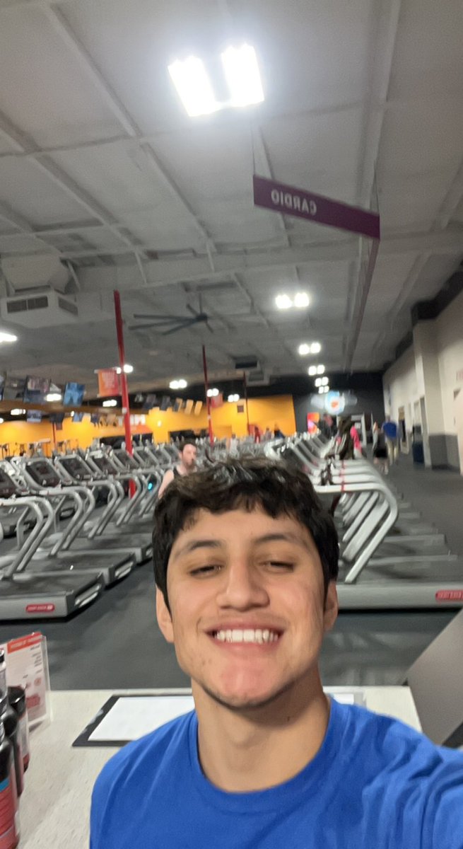 432xavierr's tweet photo. gym🦧 https://t.co/eYv7QAkEtL