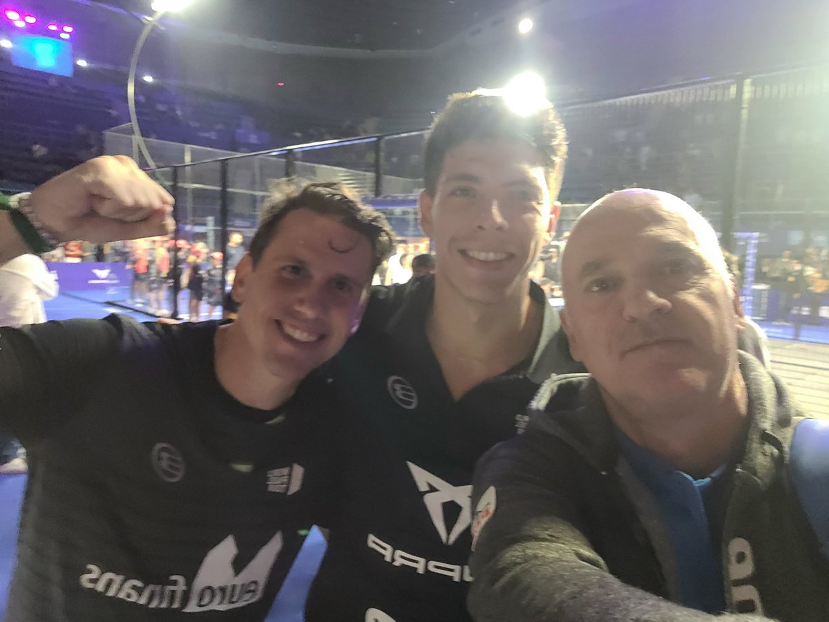 EchegarayM's tweet photo. El esfuerzo debe ser considerado un hábito que, algunas veces, da sus frutos. Estos dos chicos se lo merecen. Apostaron y creyeron. Toca disfrutar hoy y seguir mañana. Campeones.
#WPTMéxicoOpen 
@paquito_navarro 
@JuuanTello https://t.co/ZkPjtqx7Xy