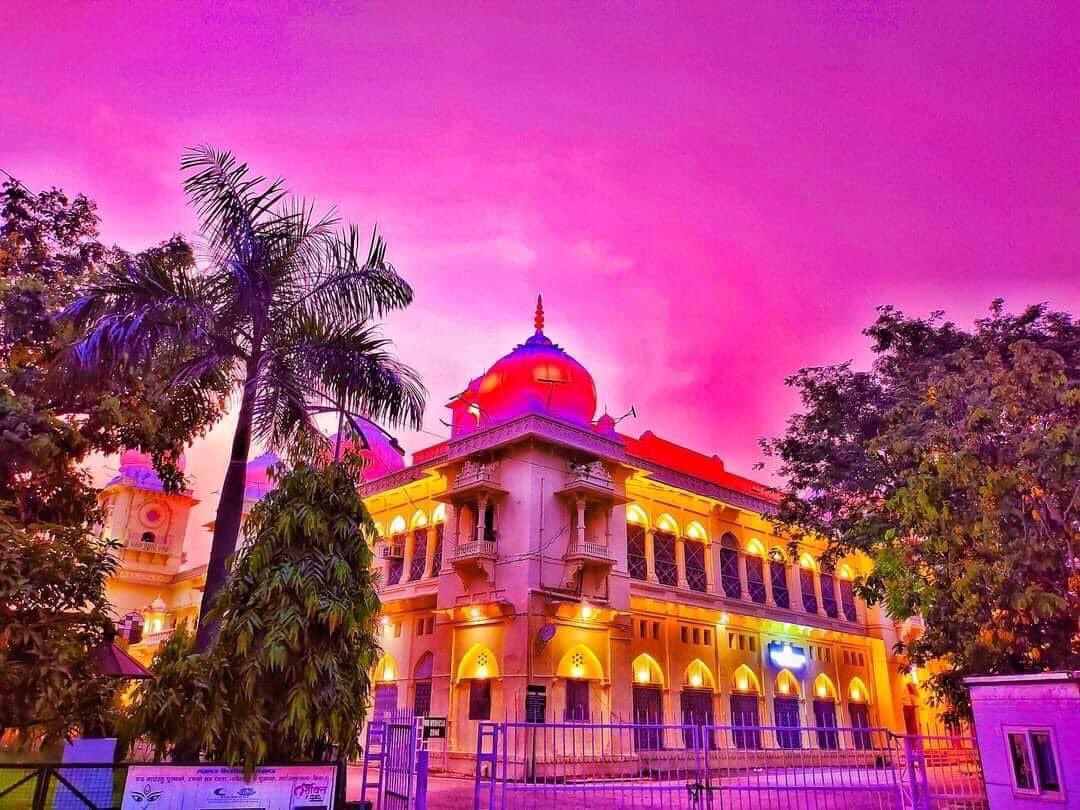 102 साल बेमिसाल
लखनऊ विश्वविद्यालय❤️मोहब्बत, सुकून