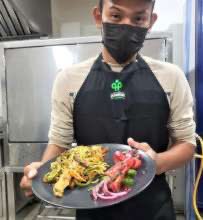 Get ready for Giving Tuesday and support our projects like Culinary Sponsorships in El Salvador. 
globalgiving.org/projects/culin…