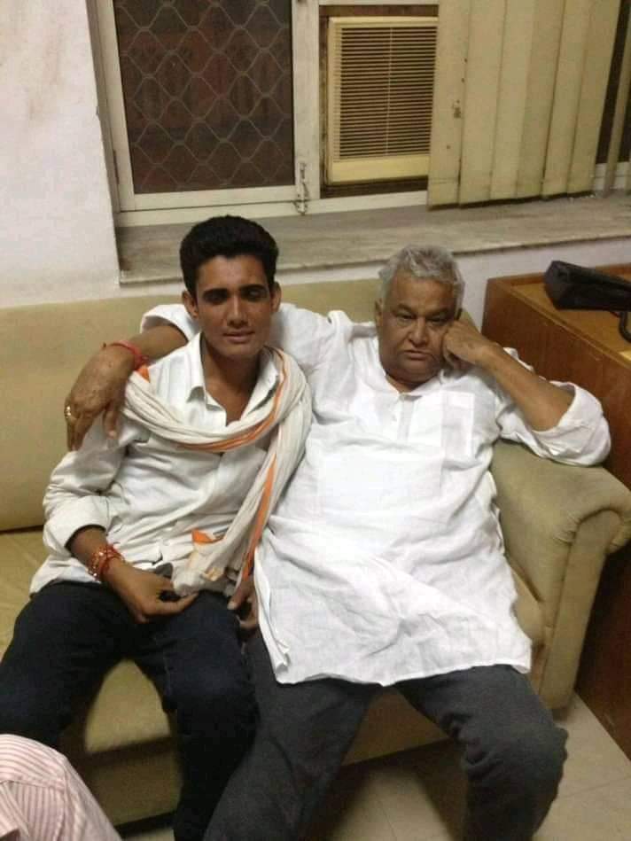 BantiSinoli's tweet photo. @NNMeena_INC 
@DrKirodilalBJP 
समाज के दो कोहिनूर समाज के दो बड़े दिग्गज नेता नमो नारायण जी डॉक्टर किरोड़ी लाल जी समाज के हीरो थे हीरो ही रहेंगे https://t.co/2U6lVTRom2