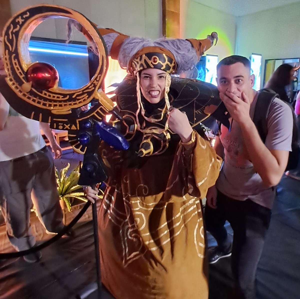 Ariel_Cov's tweet photo. La fucking reina Rita Repulsa #ComicConPy2022 https://t.co/F2ka1bGzLc