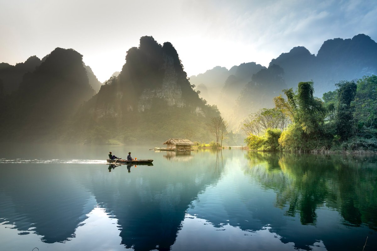 NikholasGroot's tweet photo. Beautiful Wallpapers to start a fresh Monday Morning. Enjoy your week. π π π
Please Follow π @NikholasGroot
#wallpapers #WallpapersHD #nature #naturephotography #nature #naturephoto #travel #travelphotography #photography #picoftheday #adventure #travelblogger #landscape https://t.co/Nckb3VGM7f