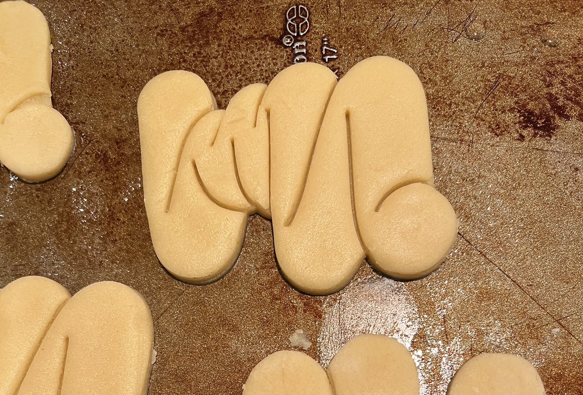 ArtOnBlockchain's tweet photo. Today felt appropriate for trying out some new cookie cutters ;)

Clearly need to work on my confectionery game 😅. Any pros out there?

Side note: thank you all for the kind words and warm wishes over the last few days ❤️.

TWO YEARS Squigs + @artblocks_io?

Seriously. Surreal. https://t.co/44gQVJteI8