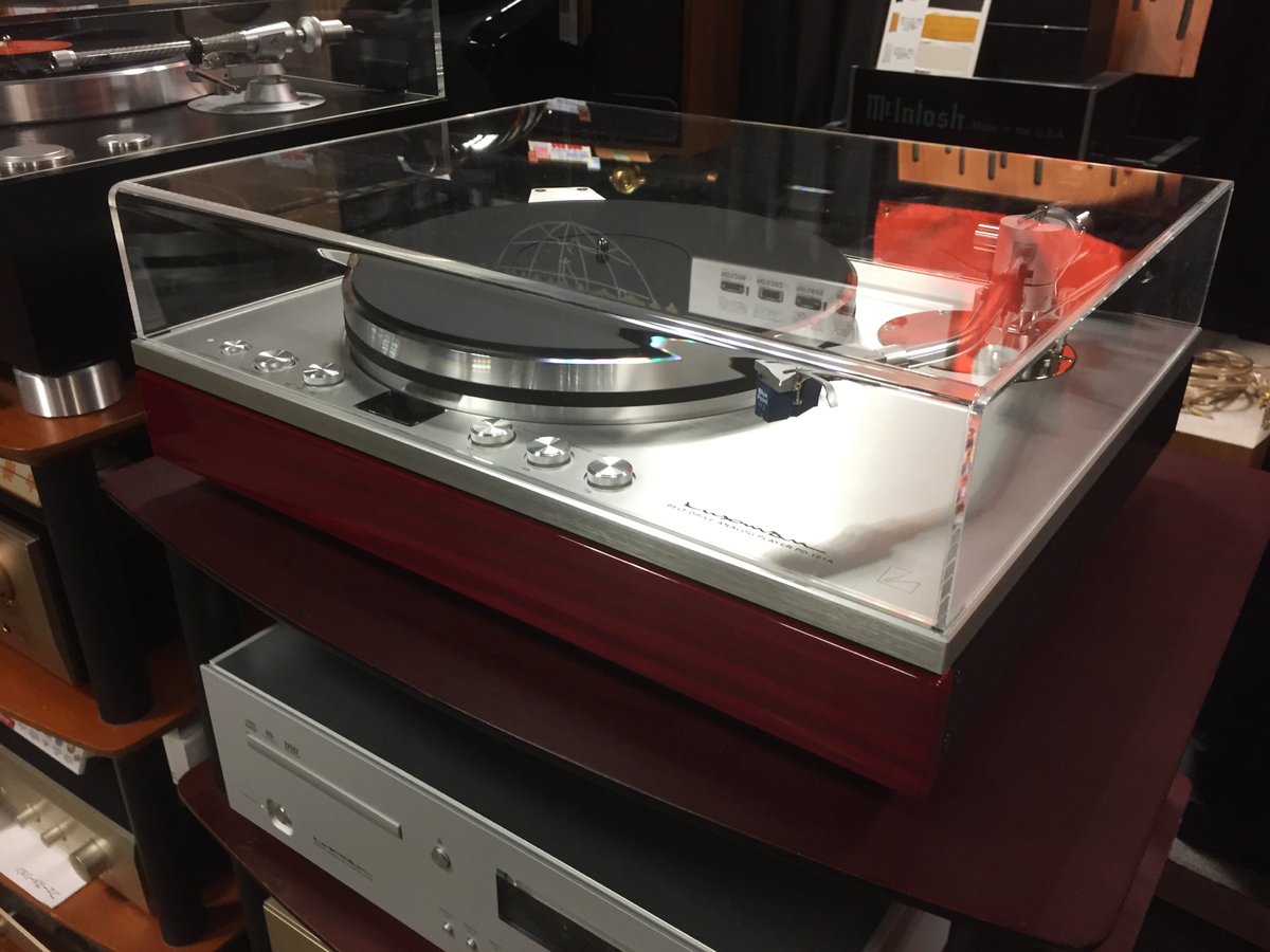 audiounion_ak's tweet photo. 「店頭でぜひ！」
LUXMAN 新製品｢PD-191A｣ 店頭試聴に登場しております。
音の立ち姿がとても心地よく、端正でクリアな筆致の鮮明さが印象的です。

ラックスの品質追及の技術が、アナログ再生の進化に投じられた最新のレコードプレーヤー。
是非お聴きください。

#LUXMAN #PD191A https://t.co/qzN02cJvA1