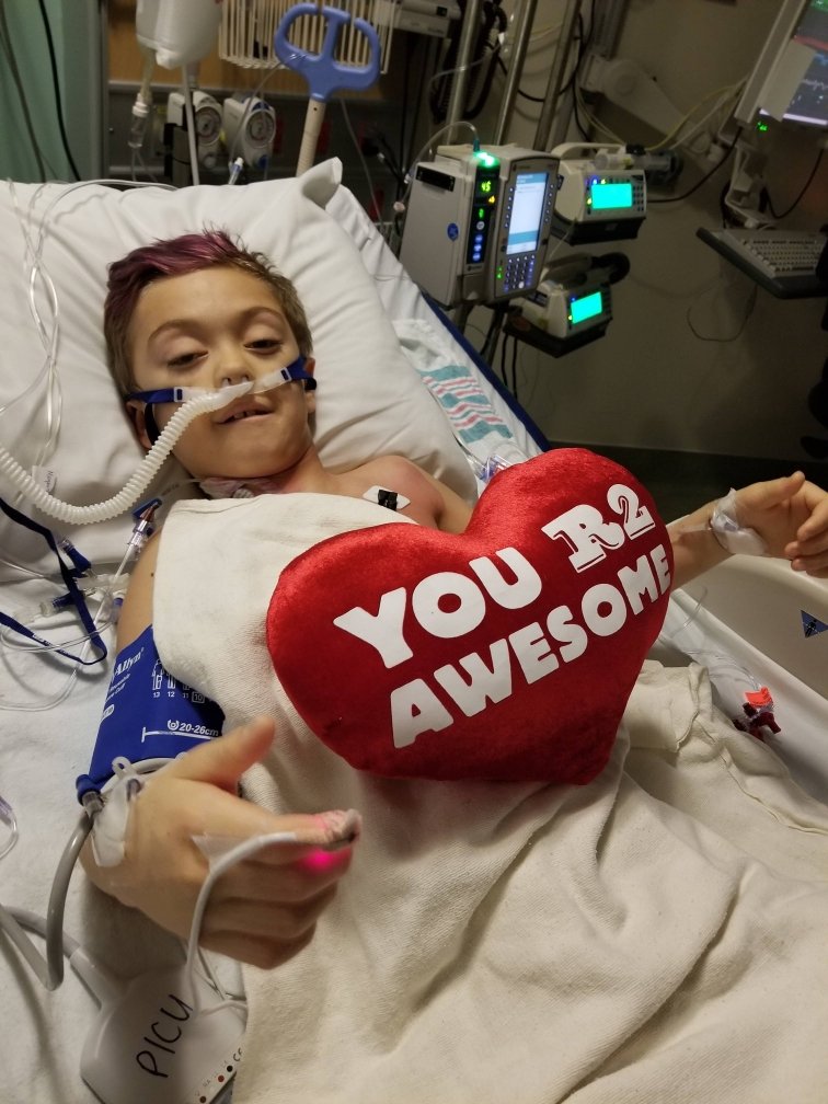 ChrystalZat's tweet image. To think 4 years ago today @ZandersPodcast was in the hospital.  Today he was on the ice doing what he loves, and winning gold! What an amazing group of young men. They all played the heart out!  Congratulations my boy, and happy heart anniversary.