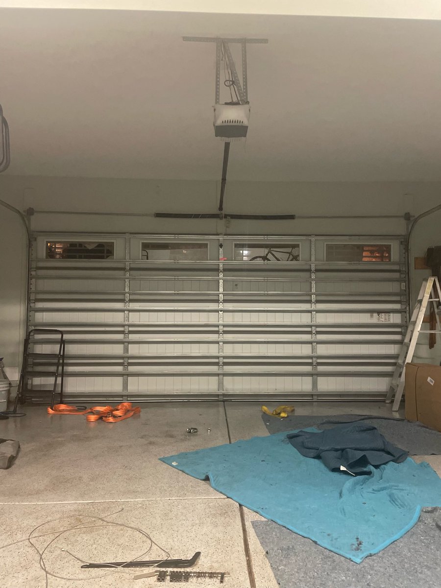 Daniel Berg tweet media