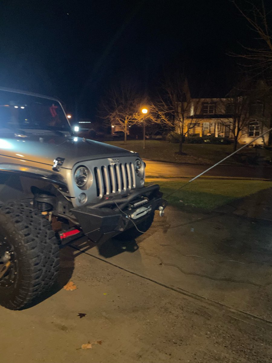 Daniel Berg tweet media