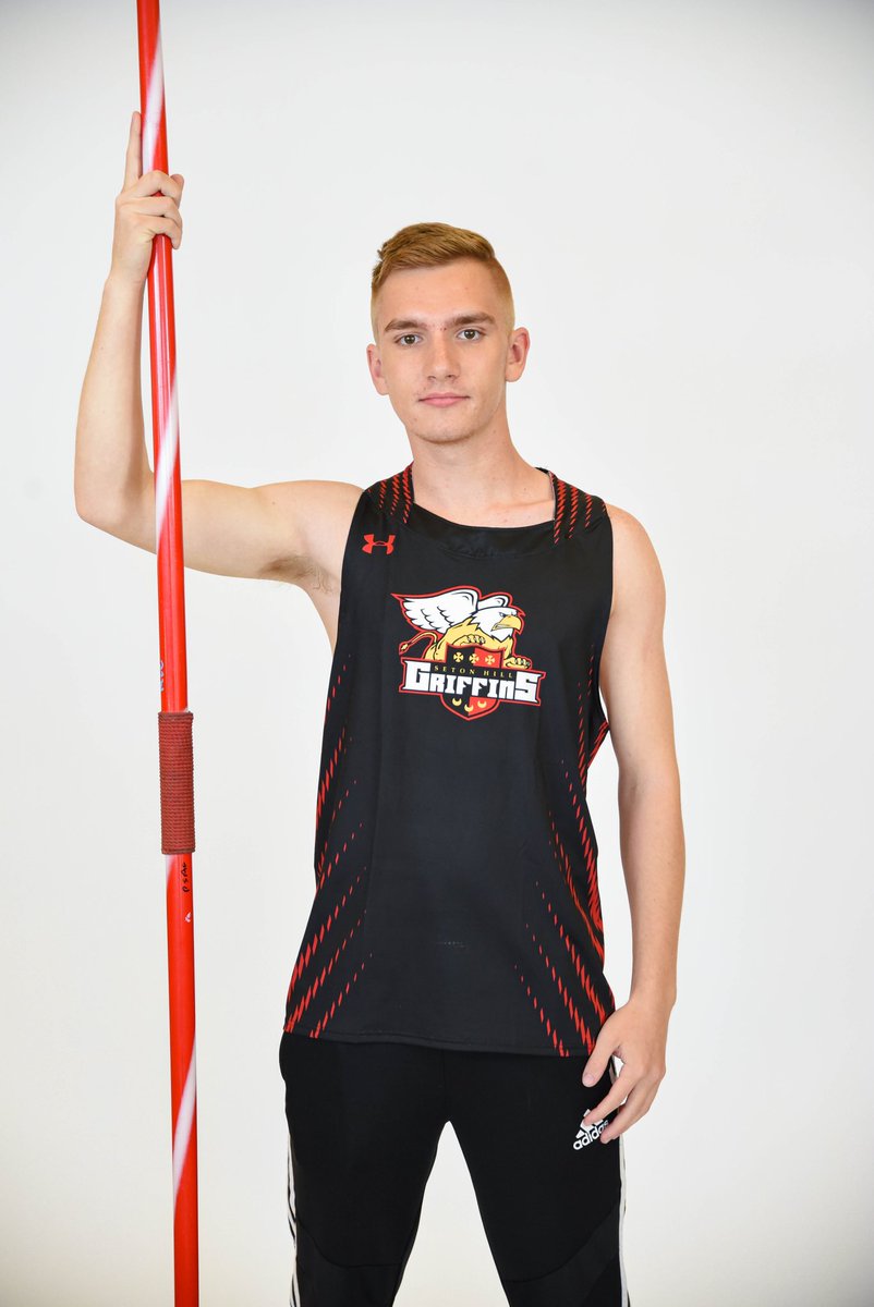 Cody_Scherle's tweet photo. Media day pictures! The freshmen have arrived 🤪 #trackandfield #javelin https://t.co/YZkWQmPOU2