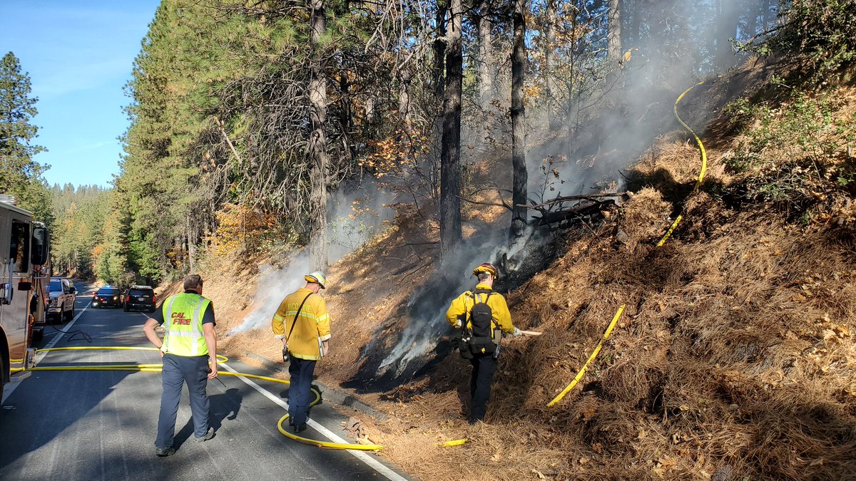 MoreGoodFire's tweet image. AFS Engine 01 was first on scene to a vegetation fire today, in the area of Hwy 49 and Smith Rd near Grass Valley. With the help of a few bystanders, our engine crew was able to contain the fire to a 50x50 spot before local fire department resources arrived.