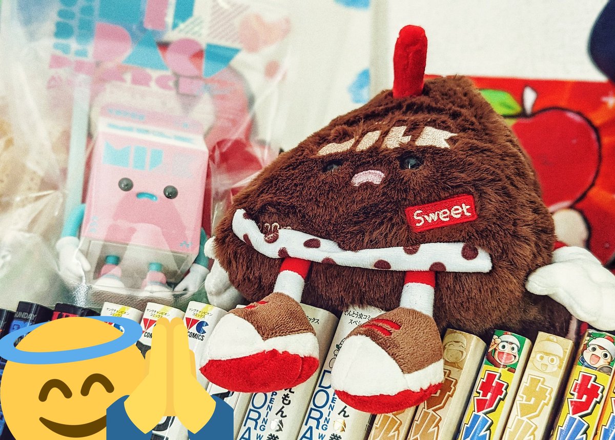 「うお〜〜もう届いた〜〜!!?可愛すぎてモチベ爆上がりする ホンマに棚がほしい#m」|すずかのイラスト