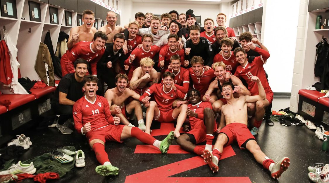 IUBarstool's tweet photo. Elite 8 bound. #IUB https://t.co/hAf8919QEt