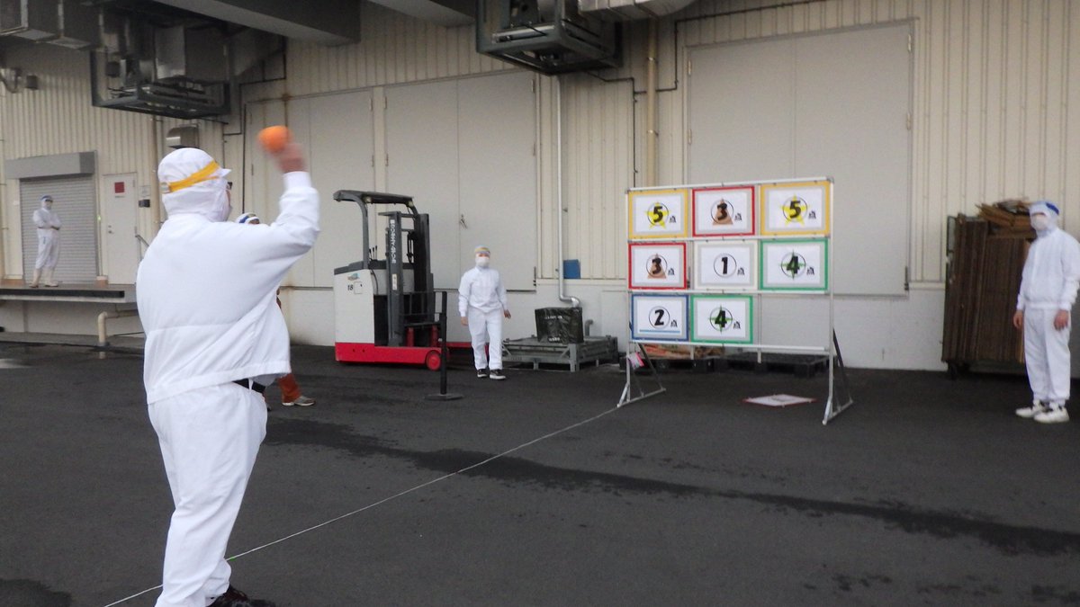 delimo_'s tweet image. スマートFun主催のストラックアウト大会が開催されました！コロナ禍で交流大会が難しい中、社内でできることはないかと企画され、とても楽しい大会となりました♬