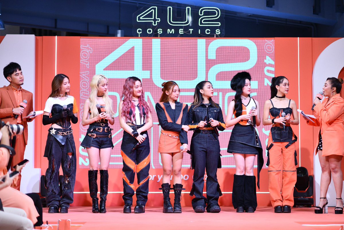 _24News_'s tweet photo. “4U2” เปิดตัวผลิตภัณฑ์ใหม่ “4U2 FOR YOU TOO BLUSH ON“ พร้อมกิจกรรมสุดพิเศษจาก “4EVE”  ณ EVEANDBOY UNDERGROUND Siam Square One https://t.co/62r0fy97dB ผ่าน @Twentyfournew  

#4U2x4EVE #4U2EVENT #4U2x4EVEevent #4U2x4EVExEBEvent https://t.co/A2Pq6BZWWU