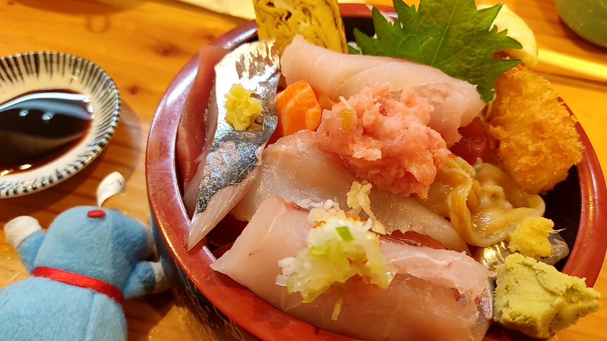 eternal802's tweet photo. お昼ご飯✨ https://t.co/fy3Kncaqsl