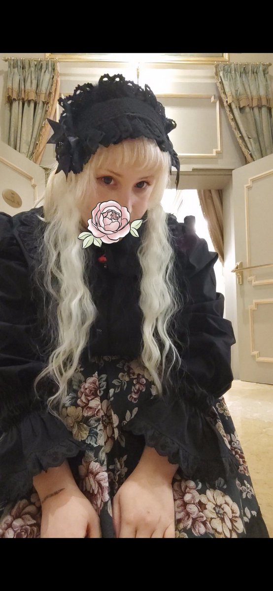bibasathan's tweet photo. ✨❤️💃👏🌹
#lolitafashion #eglcommunity #violetfane #ロリータ #ロリータファッション #ゴスロリ #jfashion https://t.co/WvQ8oSj5Nj