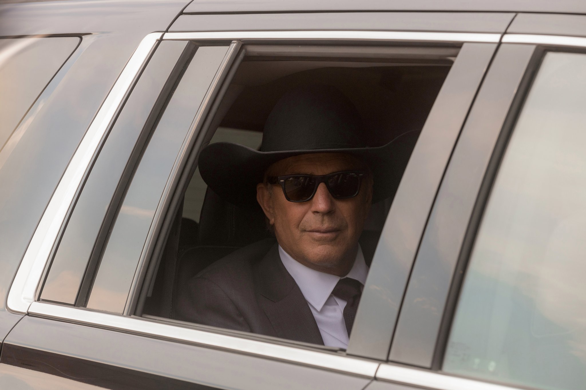 Yellowstone on Twitter "John Dutton's fitting right in to his new role