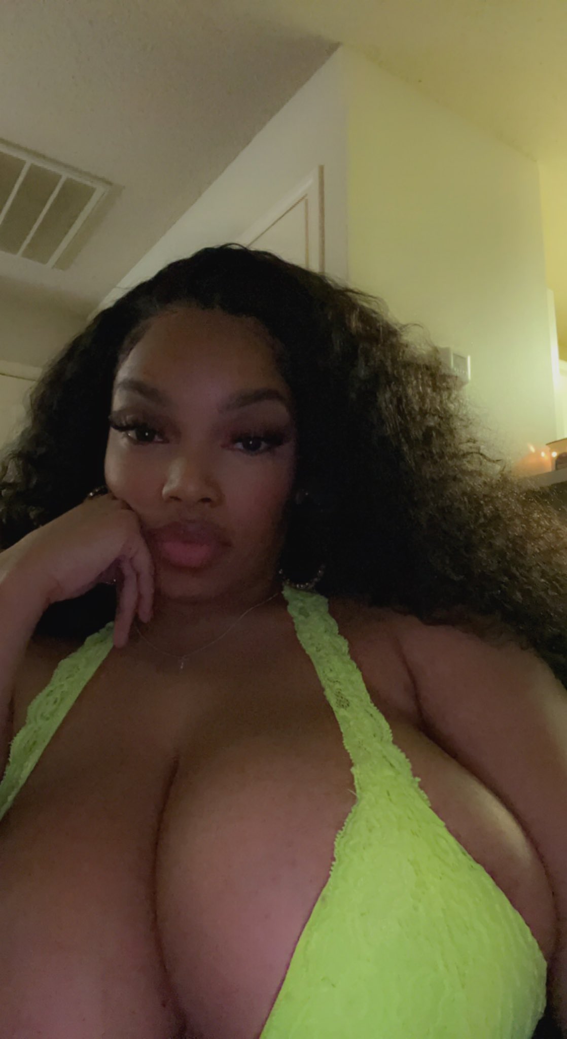 Surprise 🥳 https://t.co/fgFXlElpi9