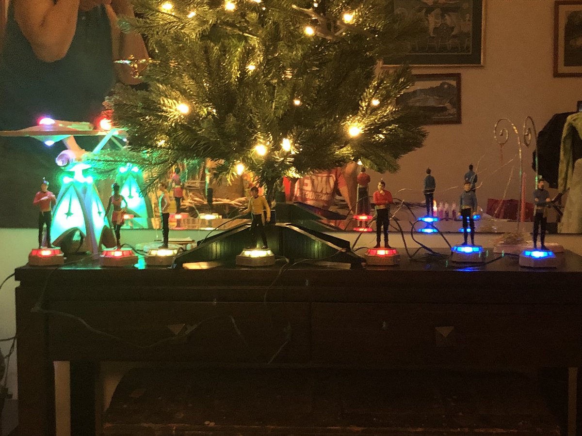 Trekmark8's tweet photo. Getting ready for Christmas, Trek-style. https://t.co/blrnaXB2Ue