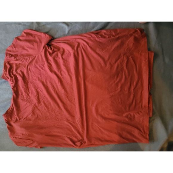 gbria2001's tweet photo. So good I had to share! Check out all the items I'm loving on @Poshmarkapp from @MizzsTisha @mojen123 @Catherinetheno1 #poshmark #fashion #style #shopmycloset #celebritypink #currentseen #shein: https://t.co/jUo75VO4Kz https://t.co/9tGtbwSG1F