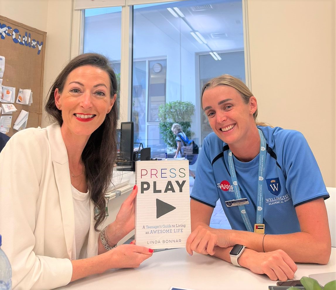 LBLifecoach's tweet photo. When you pop into one of your amazing #Upstrive partner schools and incredible teachers like @EMcCulley_ have a copy of your #coaching book #PRESSPLAY on their desk...made my day!!
Thank you so much to the staff @GEMSFounders for all you're doing to support #Wellbeing https://t.co/ZYvxl2ct1o