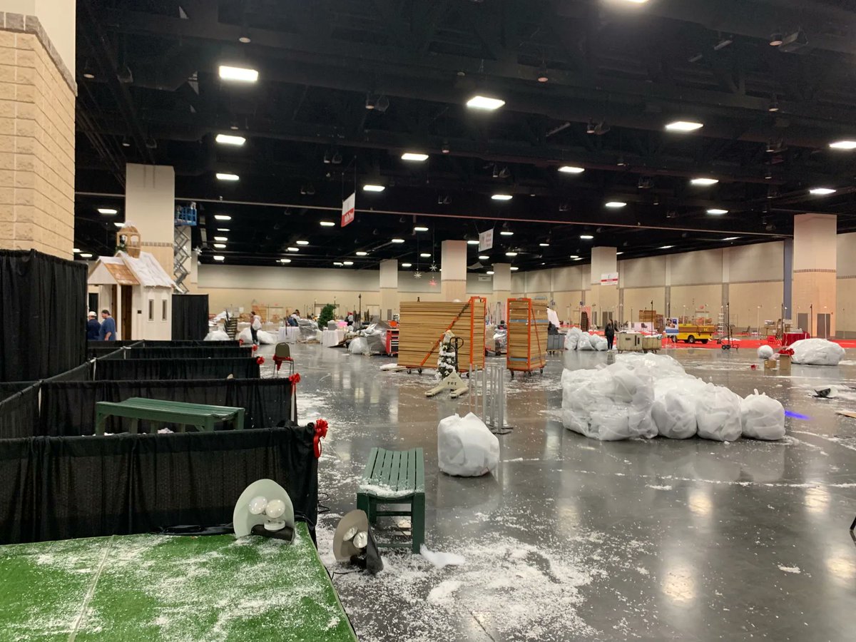 Fantasy of Trees tweet media