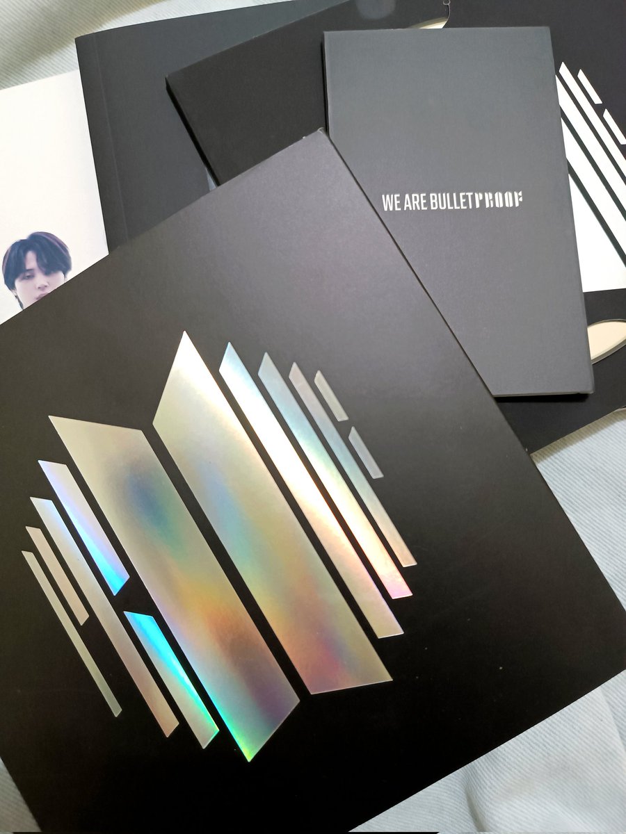 935haul's tweet photo. #935hauls

thank u so much @Iovegrapes! 💜 for the fast &amp; smooth transaction. the album came home to me safely. ☺️✨ https://t.co/MXBUQGPLZO