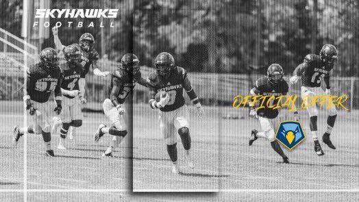 ReggieNoHill's tweet photo. After talking with @nigellawrencejr I am blessed to receive my first offer from @PointFootball 🟡🔵 @RecruitGeorgia @Coachkeg71 @DC_Sports_706 https://t.co/7CL7az9Z7B