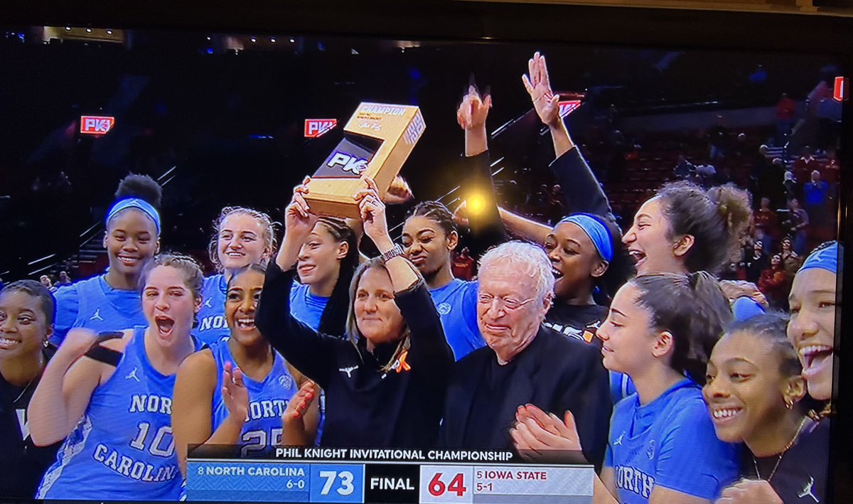 CoachBanghart's tweet photo. Champs.

#18 Oregon ✅
#5 Iowa State ✅ https://t.co/5LLWH8mMhr