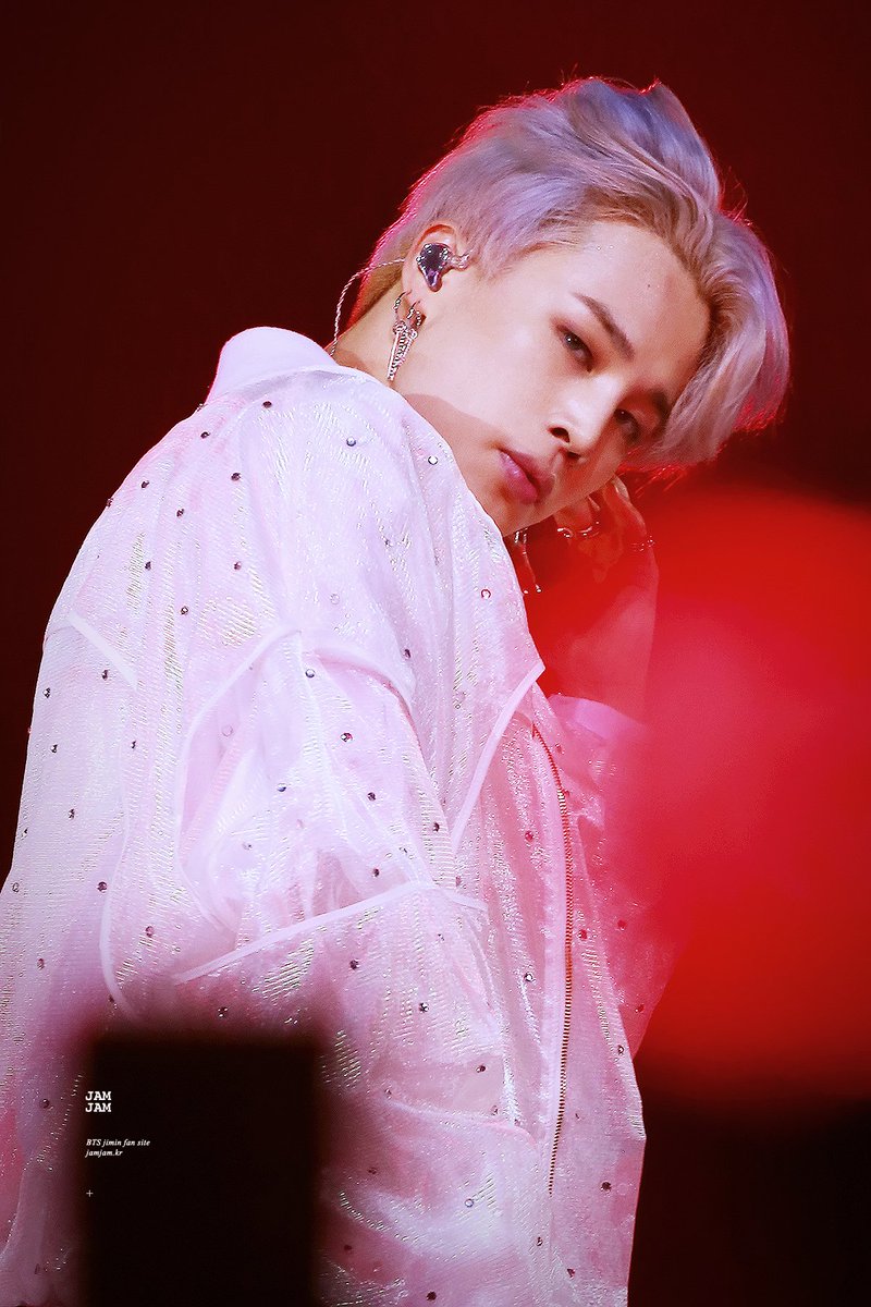 PJM_data's tweet photo. I vote for #JIMIN (BTS) for #NETIZENSREPORT as Asian Celebrity of the Year #ACOTY2022 
@thenreport

Please reply/quote adding any sentence or words for Jimin 🥰 https://t.co/3vXPRKDdYg
