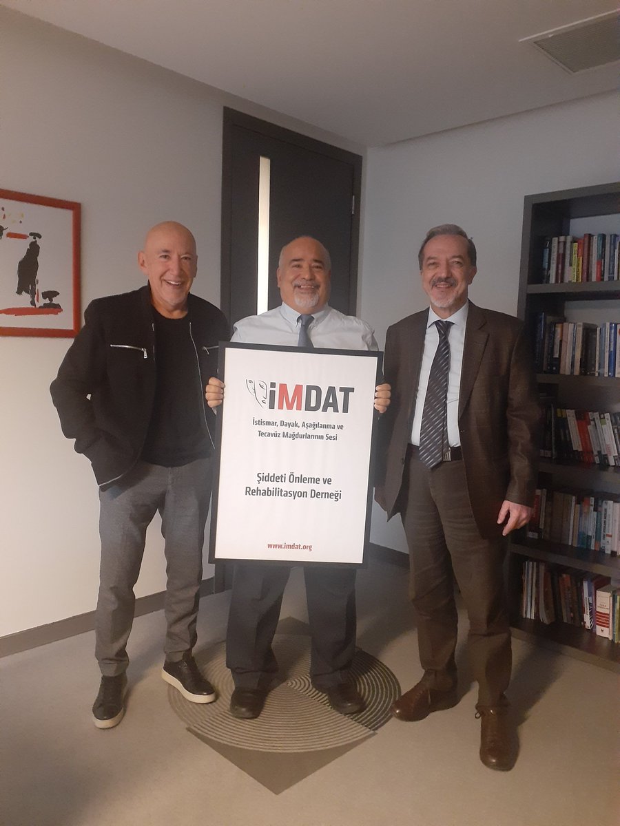 İki profesör bir maestro İMDAT derneği için sahnede...Konserlerin gelirleri İMDAT derneğine bağışlanacaktır. TURHAN Yükseler, İrfan Güney,Selçuk Basa, Oğuz Polat.. Kadınlara ve çocuklara şiddet ve tacize hayır demek için Sessizlerin Çığlığı Konserlerinde birlikteyiz...
