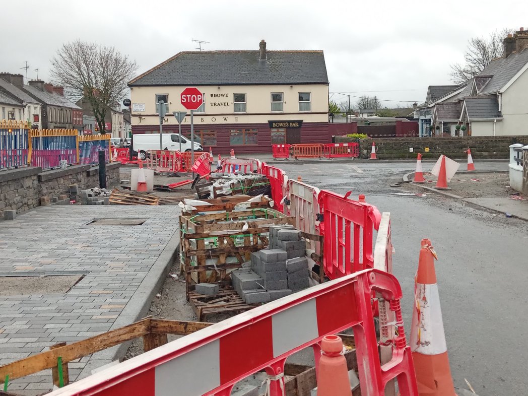 ThurlesHour's tweet photo. Hearing the design at Bowe's corner will be slightly modified. I remain concerned about pedestrian safety when ped. crossing is installed on the bridge. Given the โฌ500,000 cost - it is surprising that this project did not go through planning. #WillItWork #Thurles https://t.co/xv0N9WKQRE