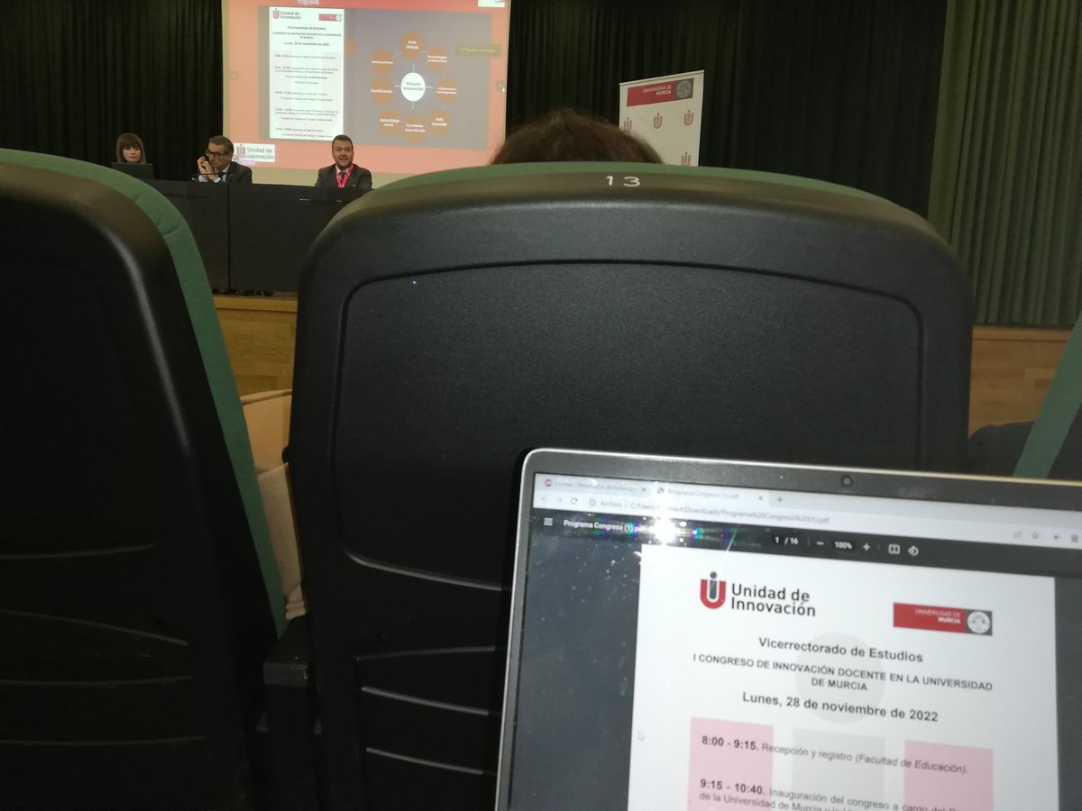 En el I Congreso de #innovación de la Universidad de Murcia <a href="/UMU/">Universidad Murcia</a>. Mesa inaugural con el rector <a href="/JoseLujanRector/">José Luján Alcaraz</a>, la vicerrectora de Estudios <a href="/SoniaMadrid_/">Sonia Madrid</a> y el Coordinador de Innovación <a href="/fjmoca/">Francisco Jose Molina Castillo</a>