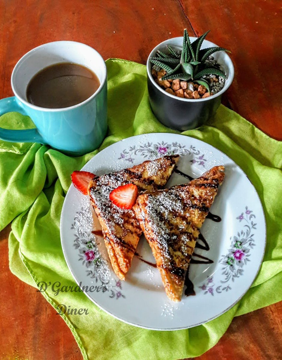 gardner_diner's tweet photo. Happy French Toast Day! 🍞🥚🥛🍫

We urge you to give in to your urges 😉👩🏽‍🍳

#FrenchToastDay #Food #TastyHolidays https://t.co/a1pBkUkTGZ