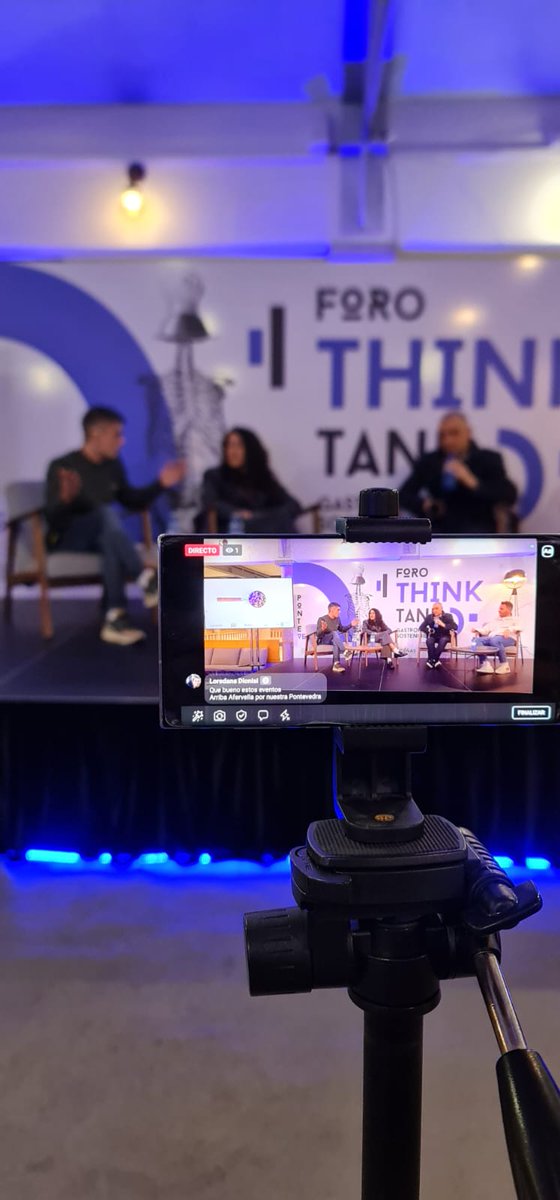 Debate sobre las tendencias líquidas en gastronomía: hablamos sobre la importancia del café en el mundo gastronómico durante el foro Think Tank, celebrado en Pontevedra.

#cafédeorigen #cafédeespecialidad #barista #coffeebreak #café #coffeeshop #galicia #pontevedra #gastronomia